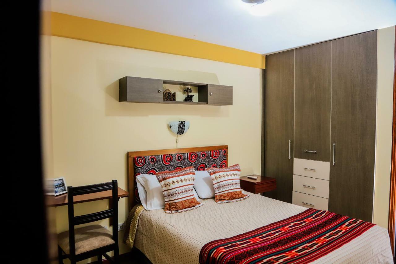 Hostal Dreams House クスコ エクステリア 写真